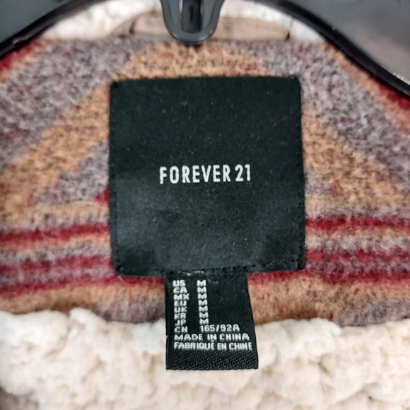 Forever 21 wool/poly Winter coat with hood, women's size Medium, tan - Picture 3 of 5